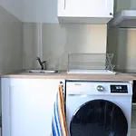 Casa Zeviani - Modern Apartment, Family Friendly, Free Public Parking Apartment Verona