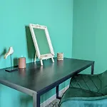 Apartment Casa Zeviani - Modern Apartment, Family Friendly, Free Public Parking