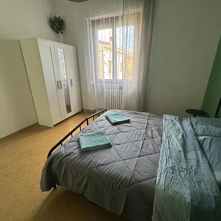 Casa Zeviani - Modern Apartment, Family Friendly, Free Public Parking Apartment Verona